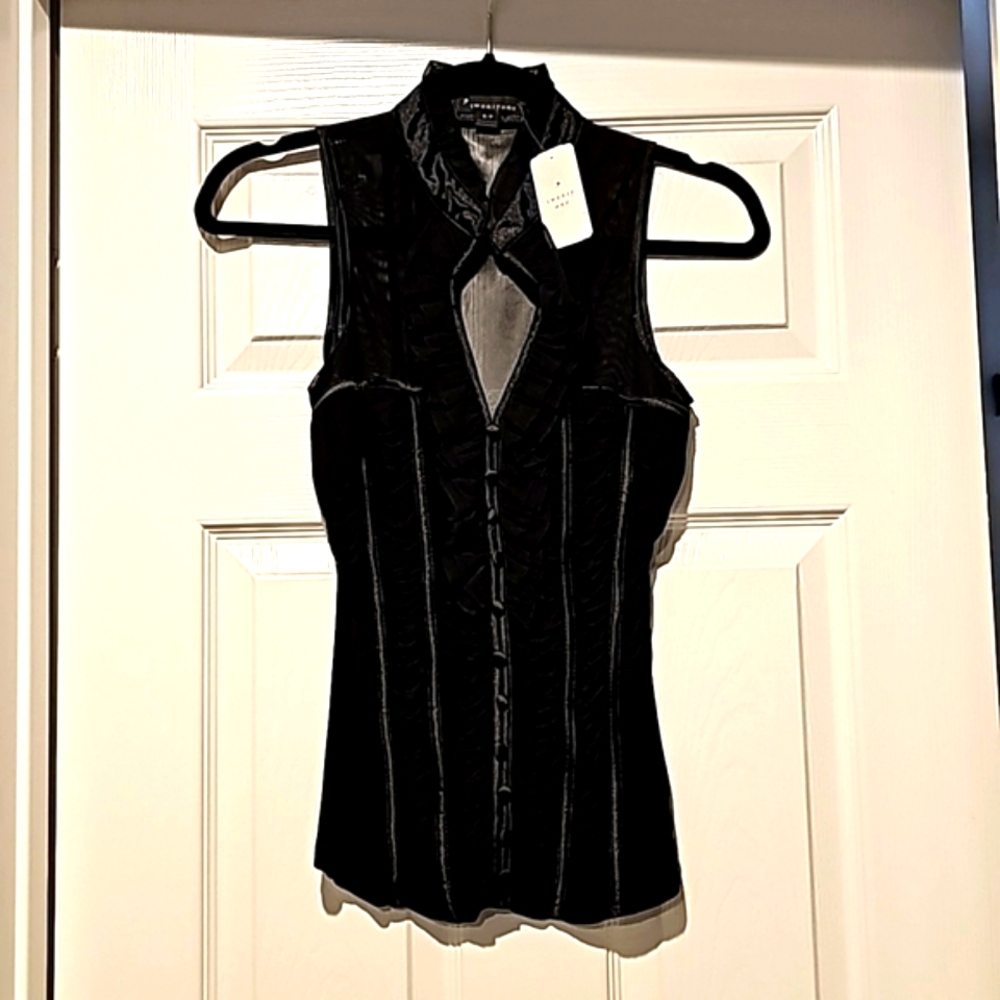 NWT-Twenty One Slip-on Camisole Top-Size Small.